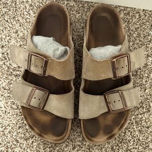 Birkenstock Arizona Sandal, size